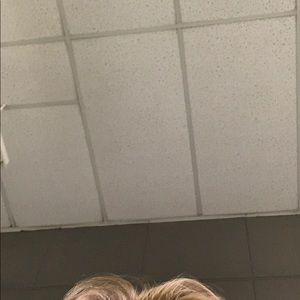 Meet your Posher, Max